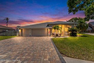 122 Windward Way, Indian Harbour Beach, FL 32937