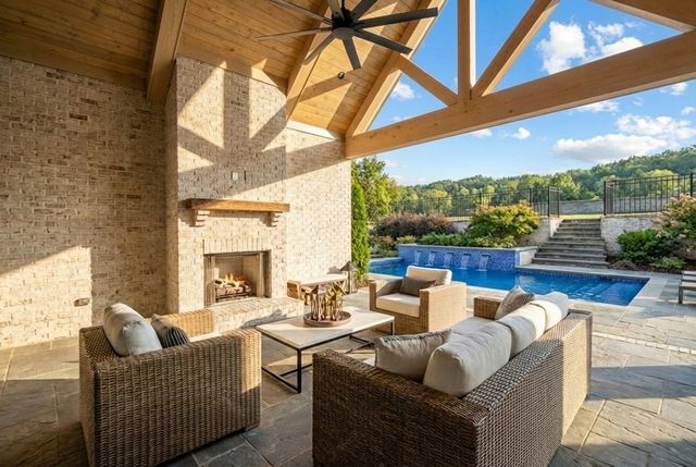 7373 Harlow Dr, College Grove, TN 37046