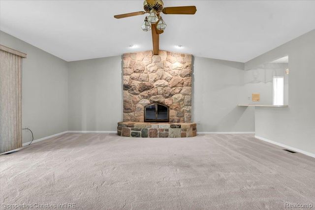 24944 Arden Park Drive, Farmington Hills, MI 48336