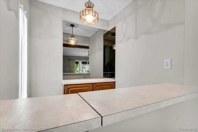 24944 Arden Park Drive, Farmington Hills, MI 48336