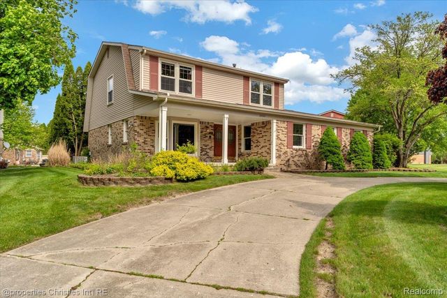 24944 Arden Park Drive, Farmington Hills, MI 48336