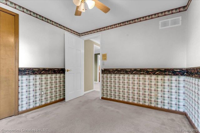 24944 Arden Park Drive, Farmington Hills, MI 48336