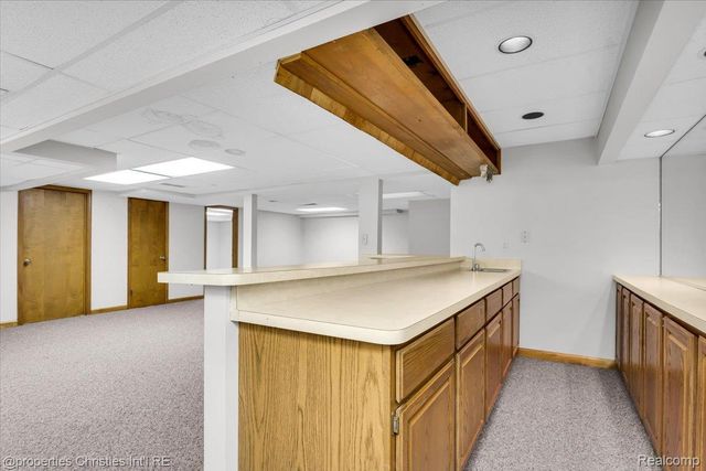 24944 Arden Park Drive, Farmington Hills, MI 48336