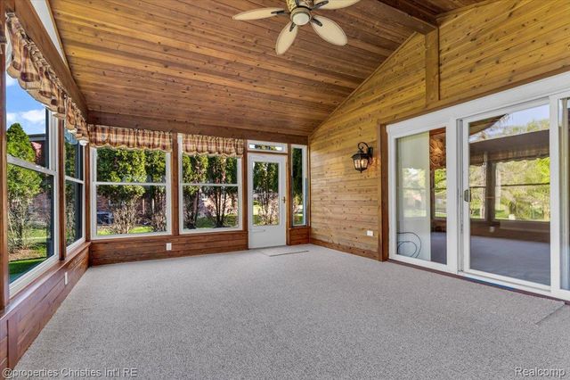 24944 Arden Park Drive, Farmington Hills, MI 48336