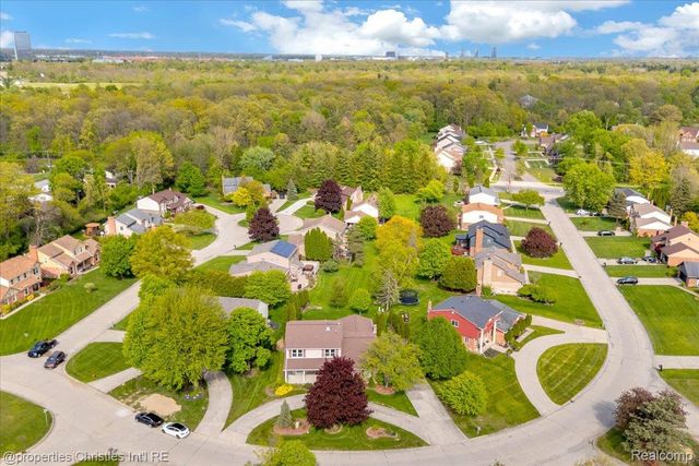 24944 Arden Park Drive, Farmington Hills, MI 48336