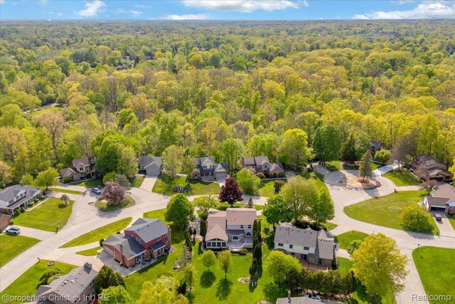 24944 Arden Park Drive, Farmington Hills, MI 48336