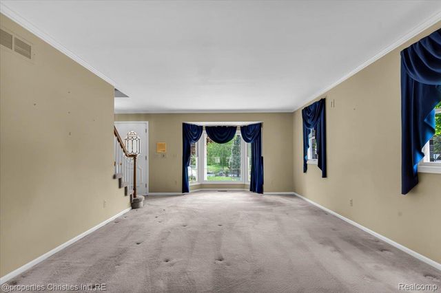 24944 Arden Park Drive, Farmington Hills, MI 48336