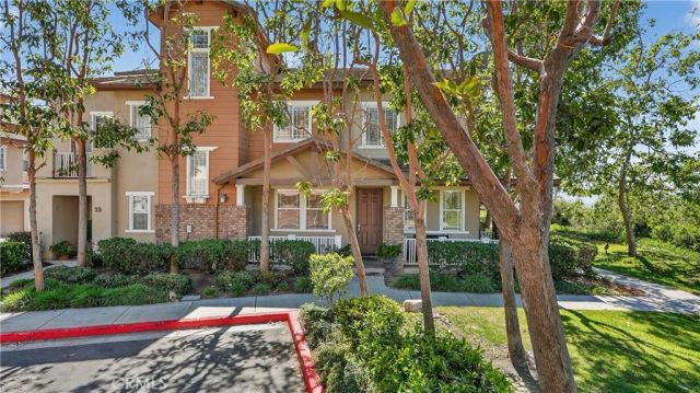 35 Garrison Loop, Ladera Ranch, CA 92694
