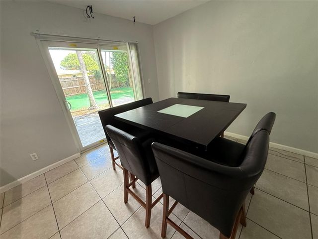 2111 N 57th Terrace, Hollywood, FL 33021