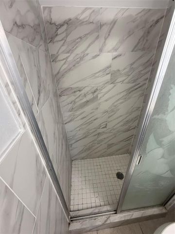 2111 N 57th Terrace, Hollywood, FL 33021