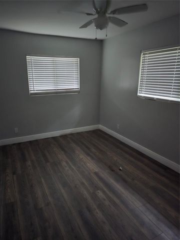 2111 N 57th Terrace, Hollywood, FL 33021