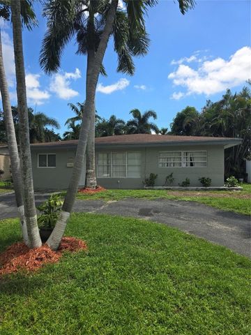 2111 N 57th Terrace, Hollywood, FL 33021