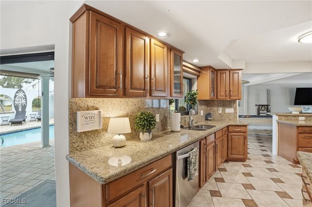 3614 SE 17th AVE, Cape Coral, FL 33904