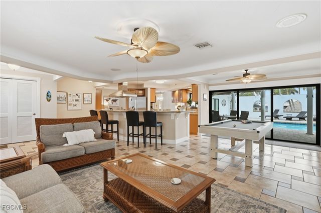 3614 SE 17th AVE, Cape Coral, FL 33904