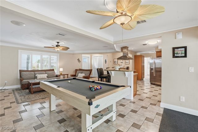 3614 SE 17th AVE, Cape Coral, FL 33904