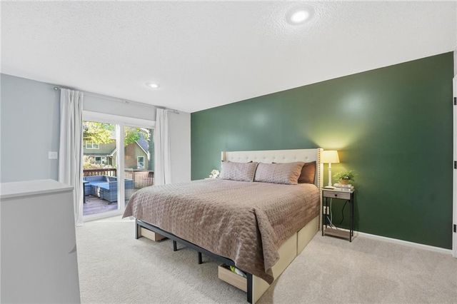 7514 Caenen Lake Road, Lenexa, KS 66216