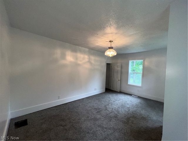 14681 Lisbon Road, Salem, OH 44460