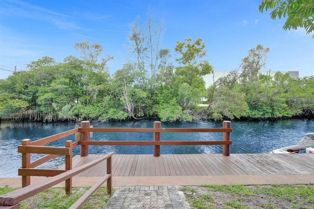 1407 NE 56TH Street 309, Fort Lauderdale, FL 33334