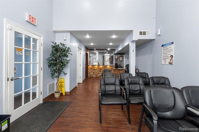 13403 W 7 Mile Road, Detroit, MI 48235