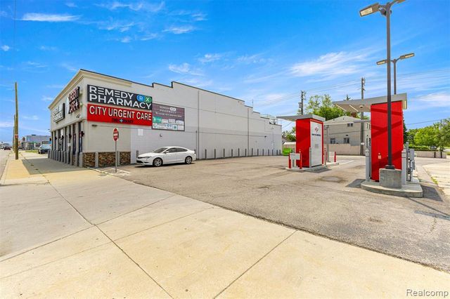 13403 W 7 Mile Road, Detroit, MI 48235