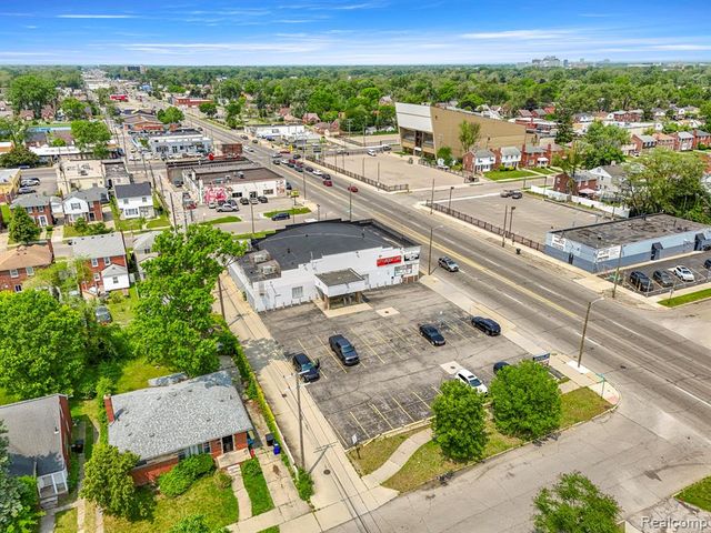13403 W 7 Mile Road, Detroit, MI 48235