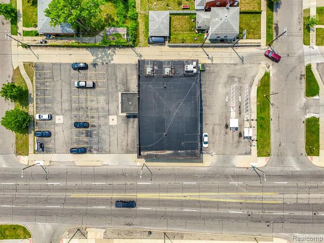 13403 W 7 Mile Road, Detroit, MI 48235