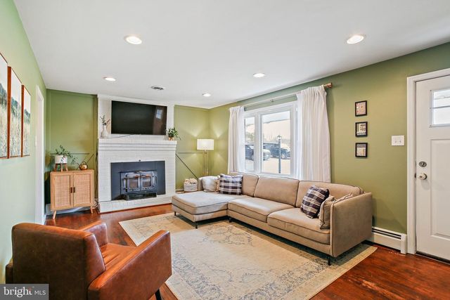 19028 GRAYSTONE RD, White Hall, MD 21161