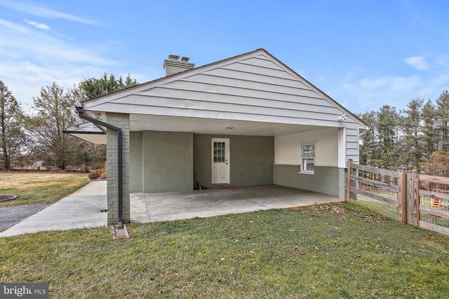 19028 GRAYSTONE RD, White Hall, MD 21161