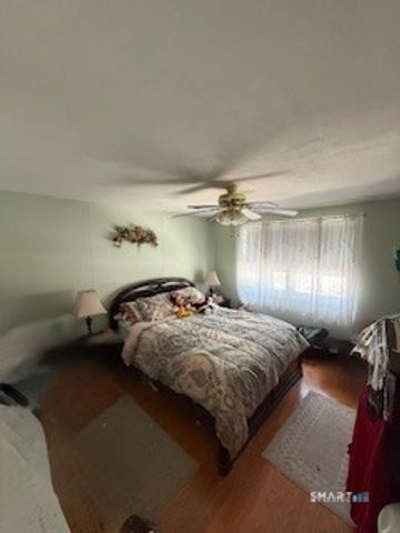 364 Main Street 6, East Haven, CT 06512