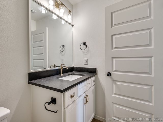 13310 N 60th East Place, Collinsville, OK 74021