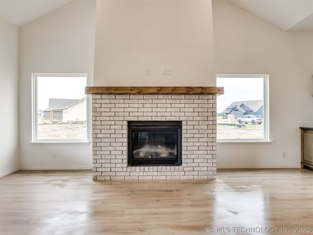 13310 N 60th East Place, Collinsville, OK 74021