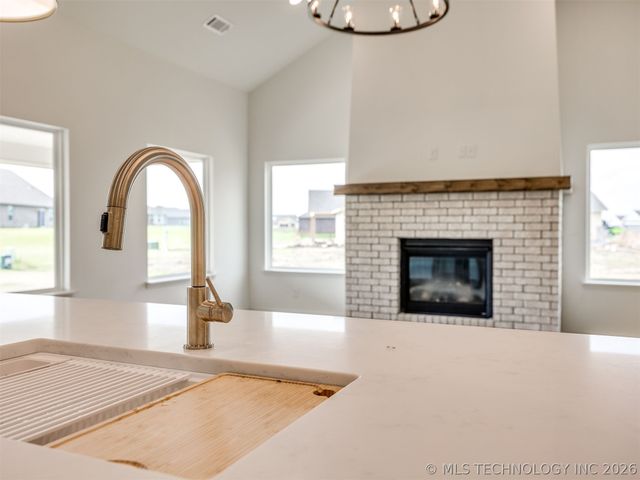 13310 N 60th East Place, Collinsville, OK 74021