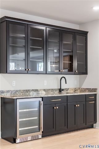 17325 Jojo Ln, Moseley, VA 23120