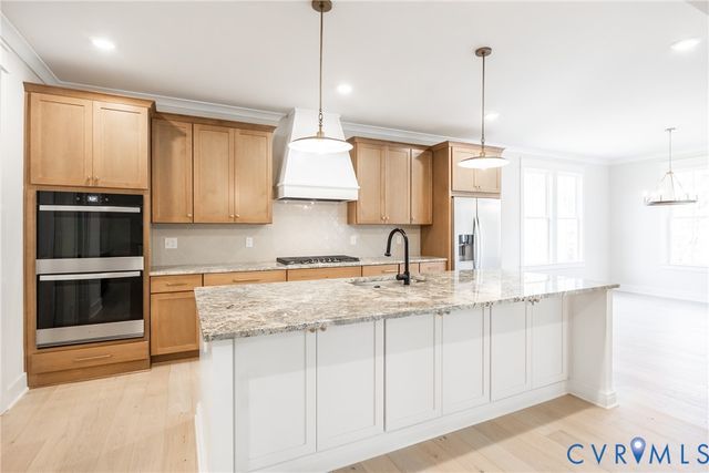 17325 Jojo Ln, Moseley, VA 23120