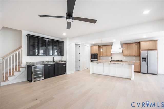 17325 Jojo Ln, Moseley, VA 23120