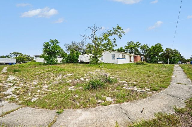 1096 MARLOW AVENUE, Spring Hill, FL 34606