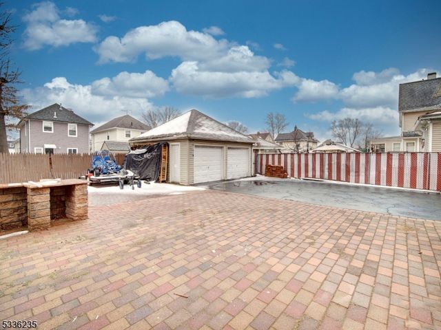 220 Stiles St, Elizabeth City, NJ 07208