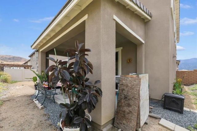11662 Starlily Court, Corona, CA 92883