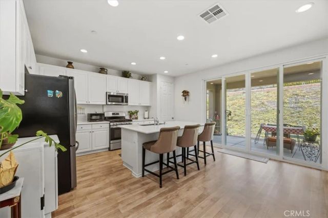 11662 Starlily Court, Corona, CA 92883