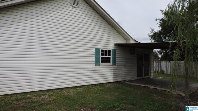 305 SUMMERCHASE DRIVE, Calera, AL 35040