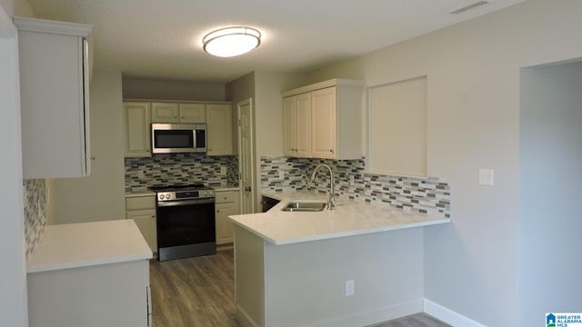 305 SUMMERCHASE DRIVE, Calera, AL 35040