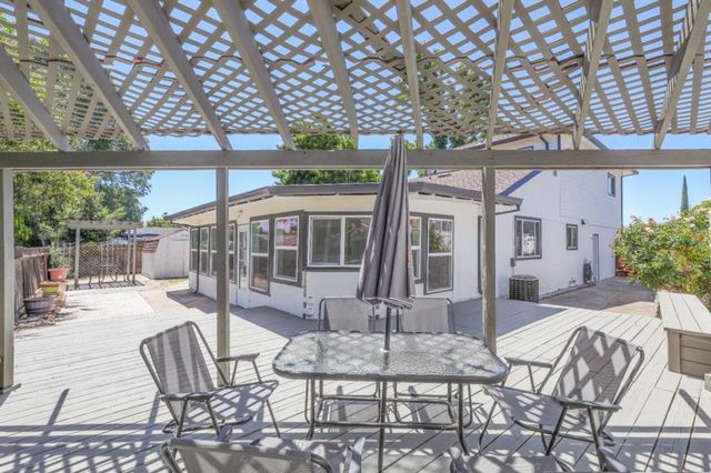 2705 Barcelona Circle, Antioch, CA 94509