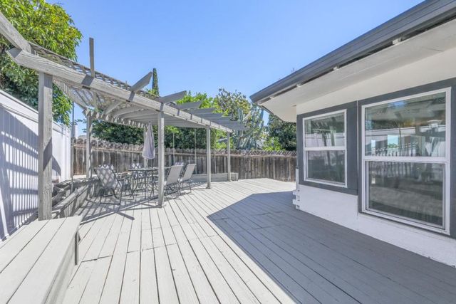 2705 Barcelona Circle, Antioch, CA 94509