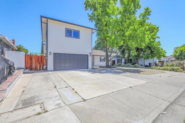2705 Barcelona Circle, Antioch, CA 94509