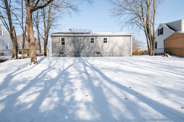 6 Allen Road, Peabody, MA 01960