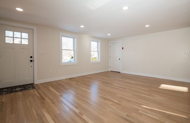 6 Allen Road, Peabody, MA 01960