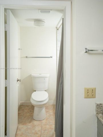 1100 NW 87th Ave 308, Coral Springs, FL 33071