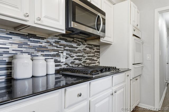 111 S 162nd East Avenue, Tulsa, OK 74108