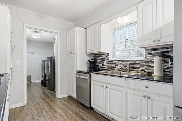 111 S 162nd East Avenue, Tulsa, OK 74108