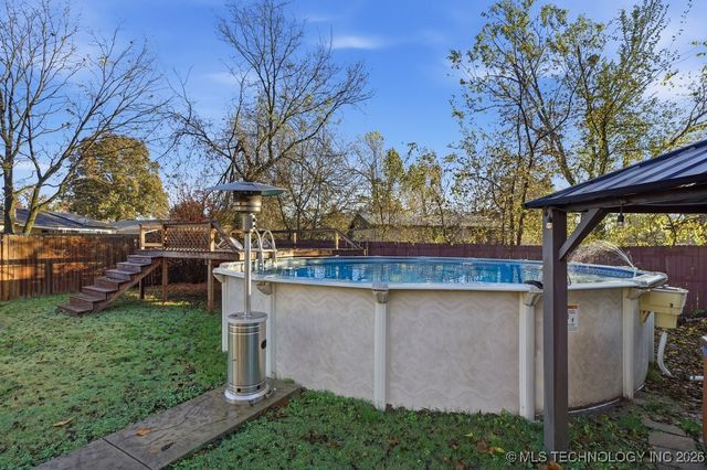 111 S 162nd East Avenue, Tulsa, OK 74108